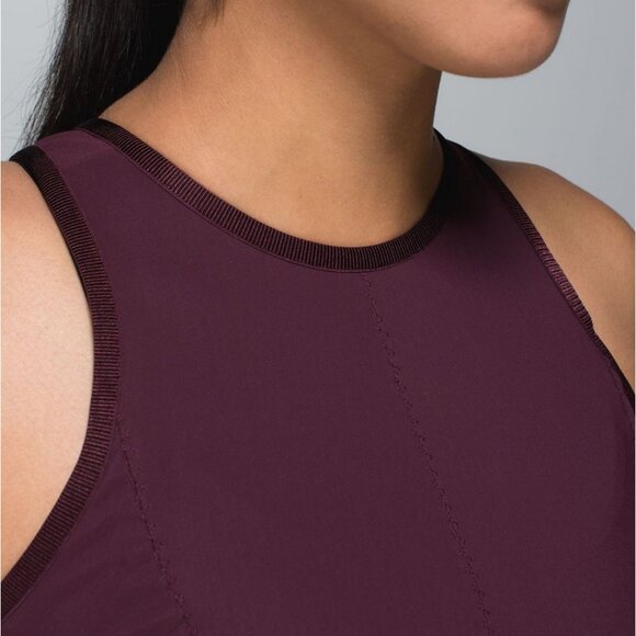 Lululemon Here to There Dress Size 4 Bordeaux Drama BNWT! - Picture 4 of 13